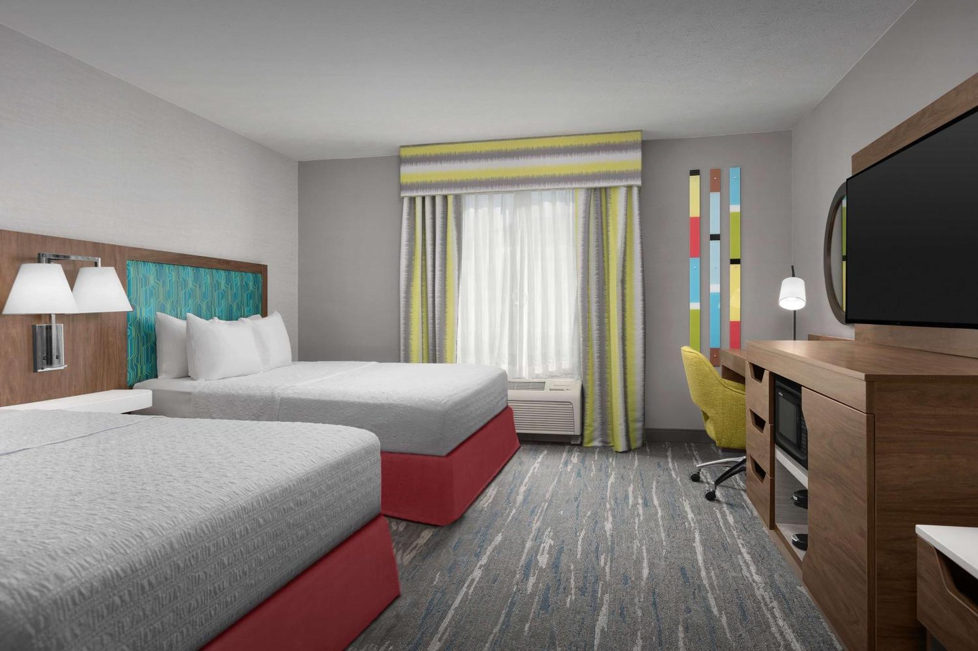 Hampton Inn Waterloo Exteriör bild