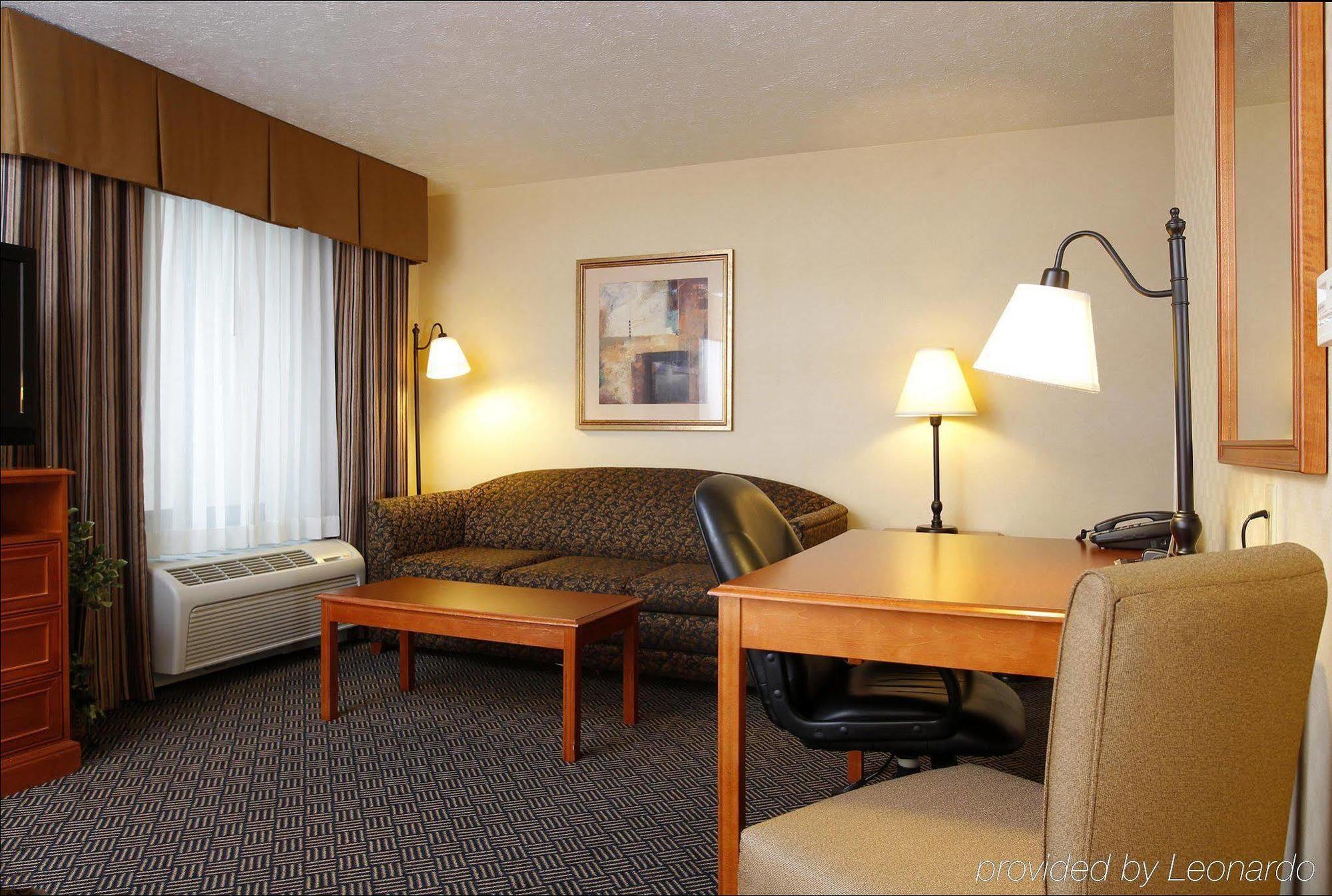 Hampton Inn Waterloo Exteriör bild